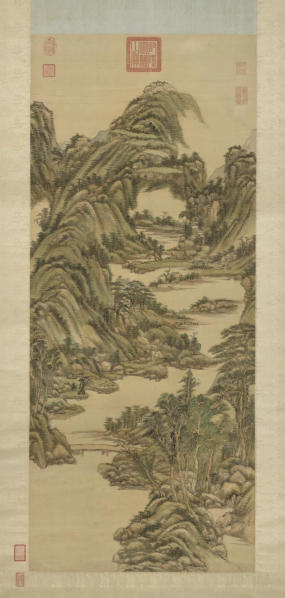 王原祁山水画《夏山旭照图》轴