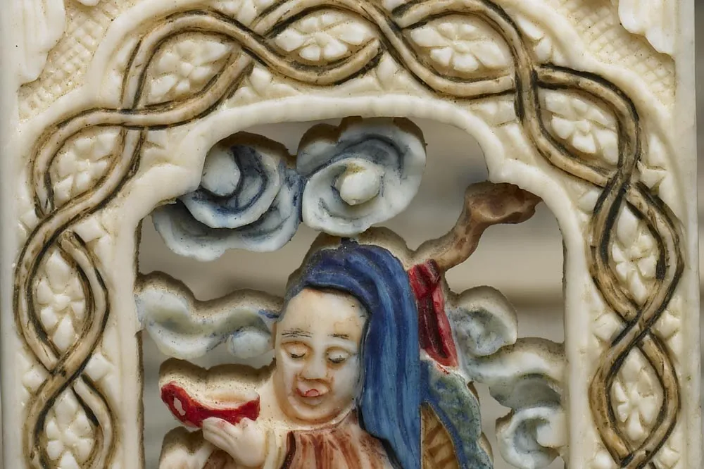 清代“象牙雕四层透花提食盒”雕刻局部 (10)