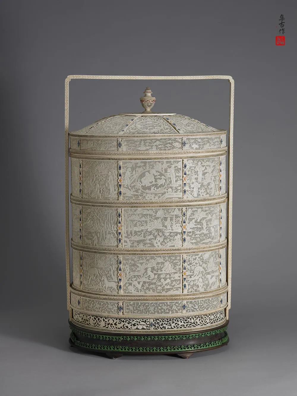 清代“象牙雕四层透花提食盒”雕刻-(2)