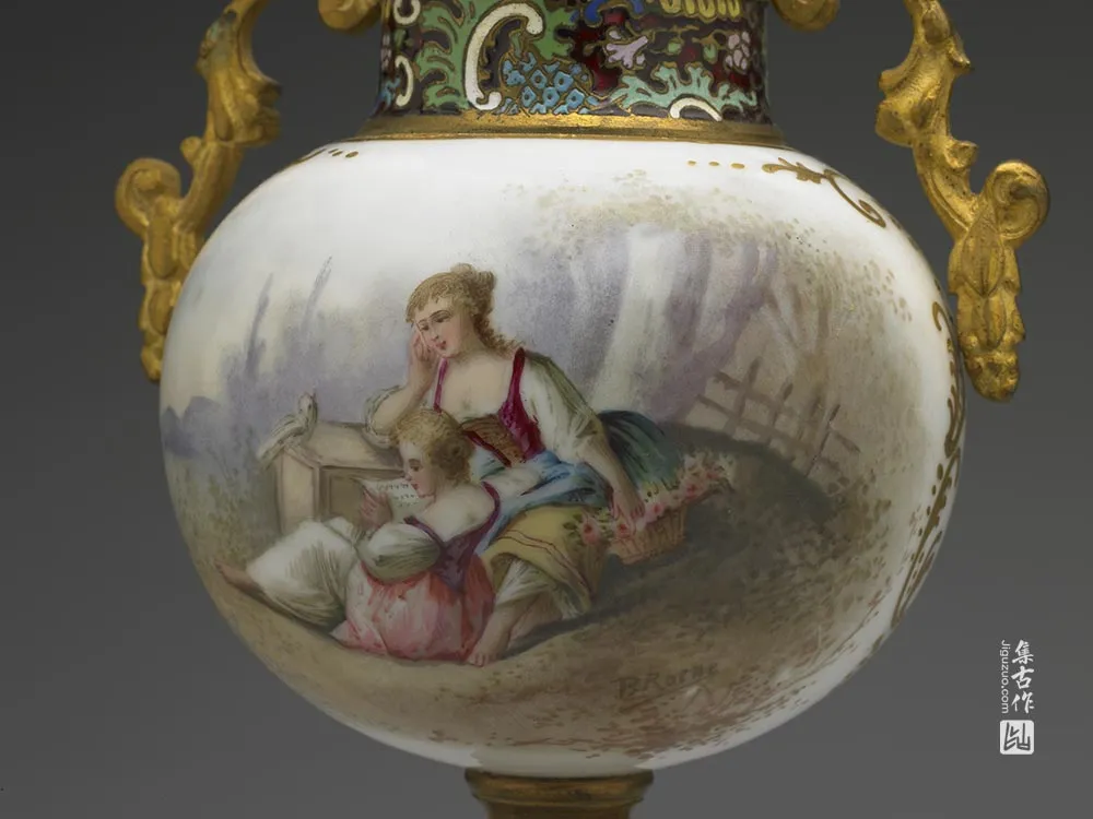 瓷胎掐丝兼画珐琅西洋人物图高足杯-(4)