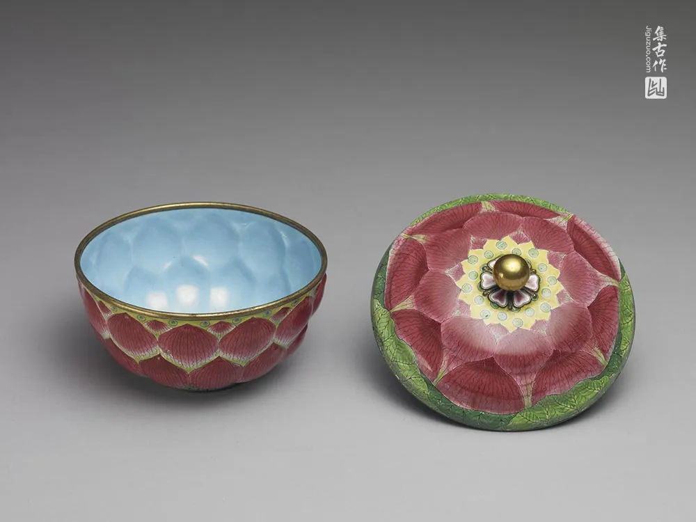 清代铜胎画珐琅莲花盖碗-(4)