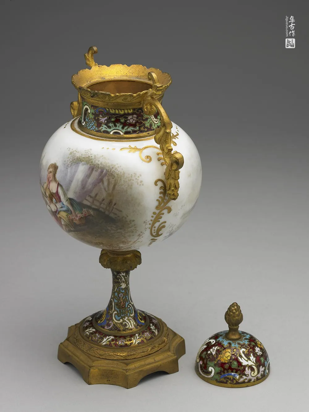 瓷胎掐丝兼画珐琅西洋人物图高足杯-(3)