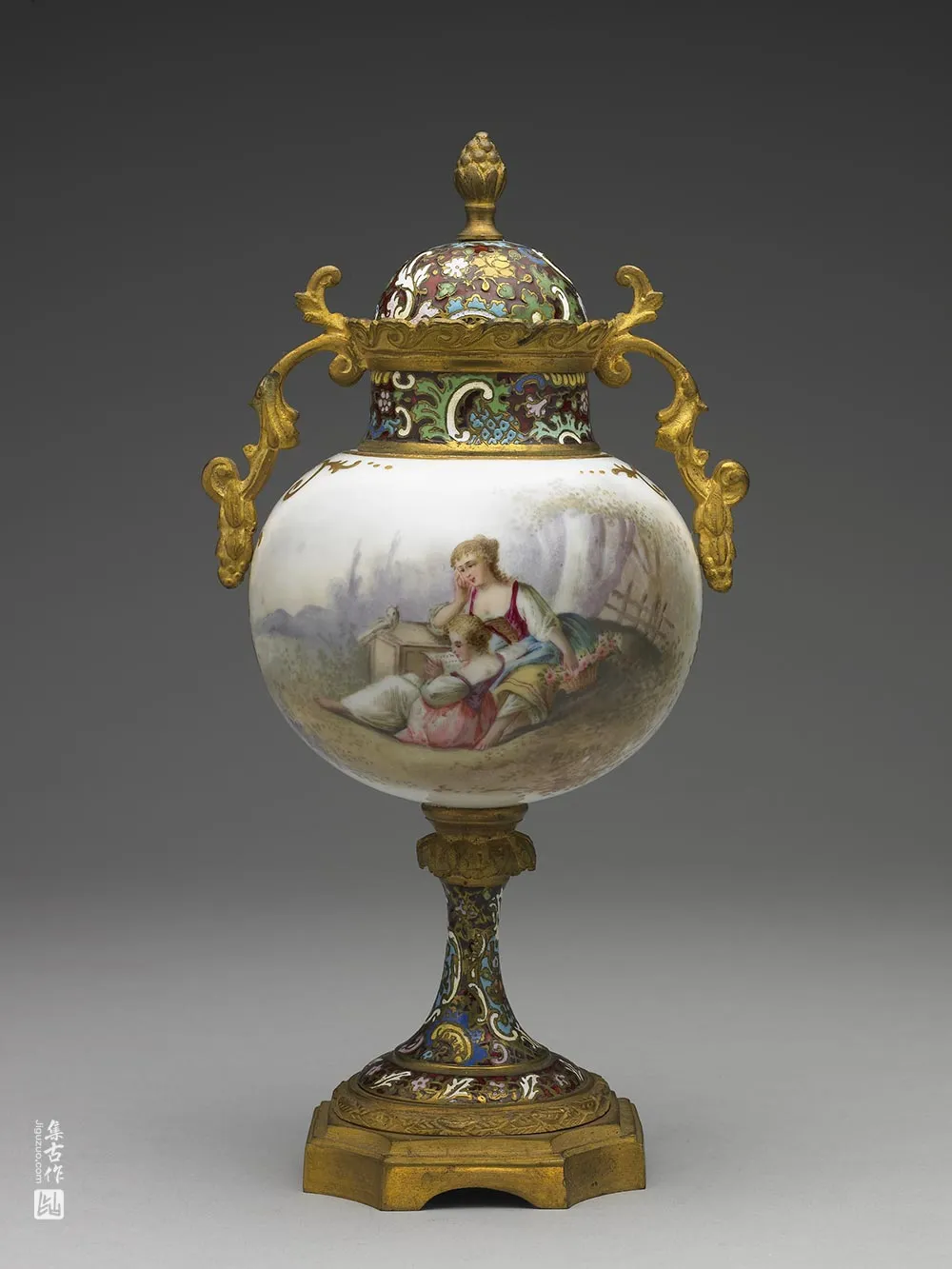 瓷胎掐丝兼画珐琅西洋人物图高足杯-(1)