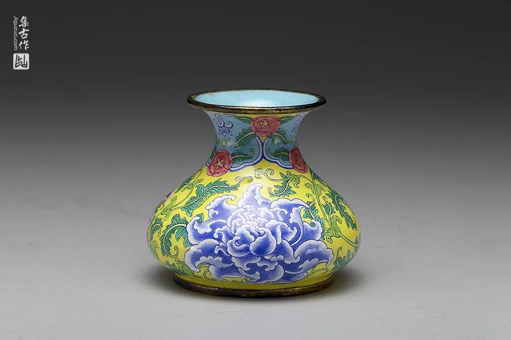 清代乾隆铜胎画珐琅石榴式瓶-(3)