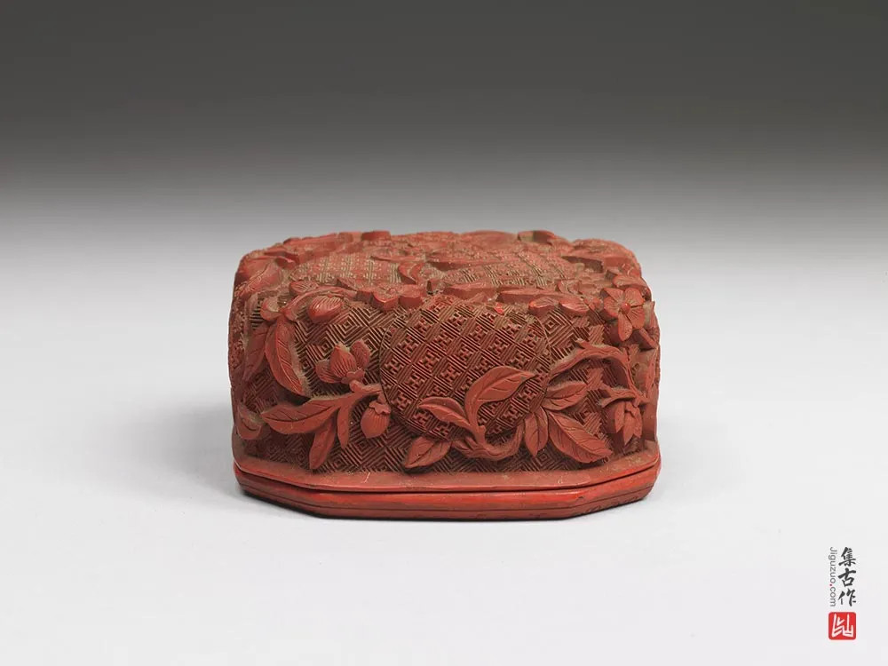 清代“剔红折枝桃八方盒”漆器-(2)