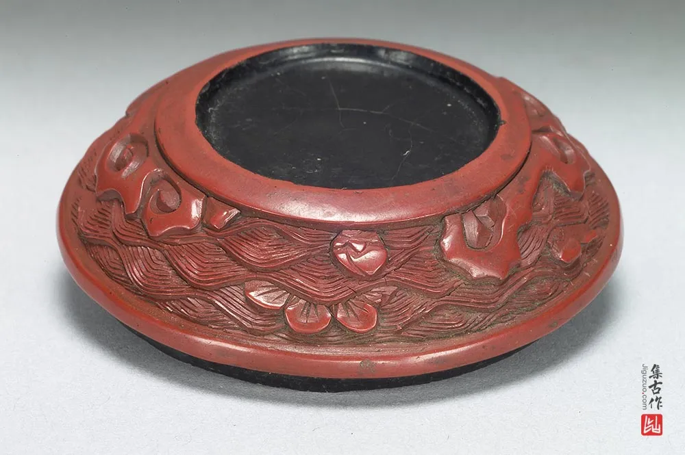 明代剔红菊花式盒-(4)