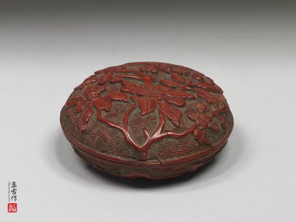 明代“剔红茶花梅花圆盒”漆器-(1)