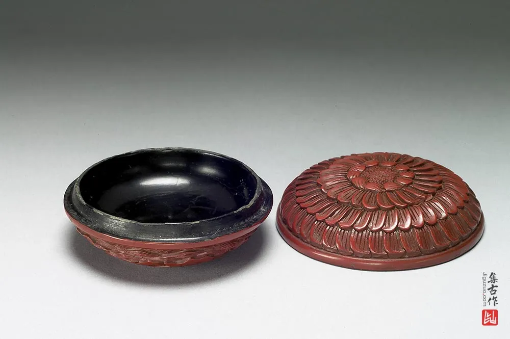 明代剔红菊花式盒-(2)