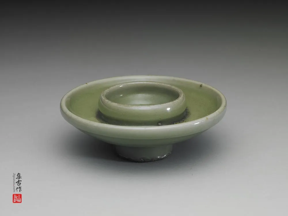 明代“龙泉窑青瓷碗托”-(1)