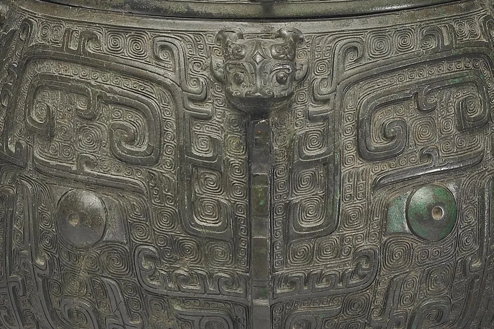 西周早期“召卣”铜器局部 (2)