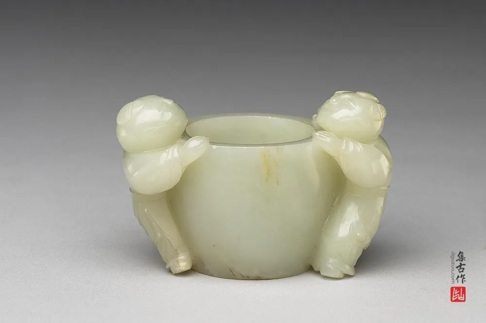 清代“玉童子形耳盂”玉器-(2)
