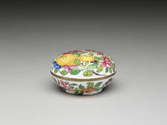 清代乾隆铜胎画珐琅三多盒- 艺术品- 集古作网