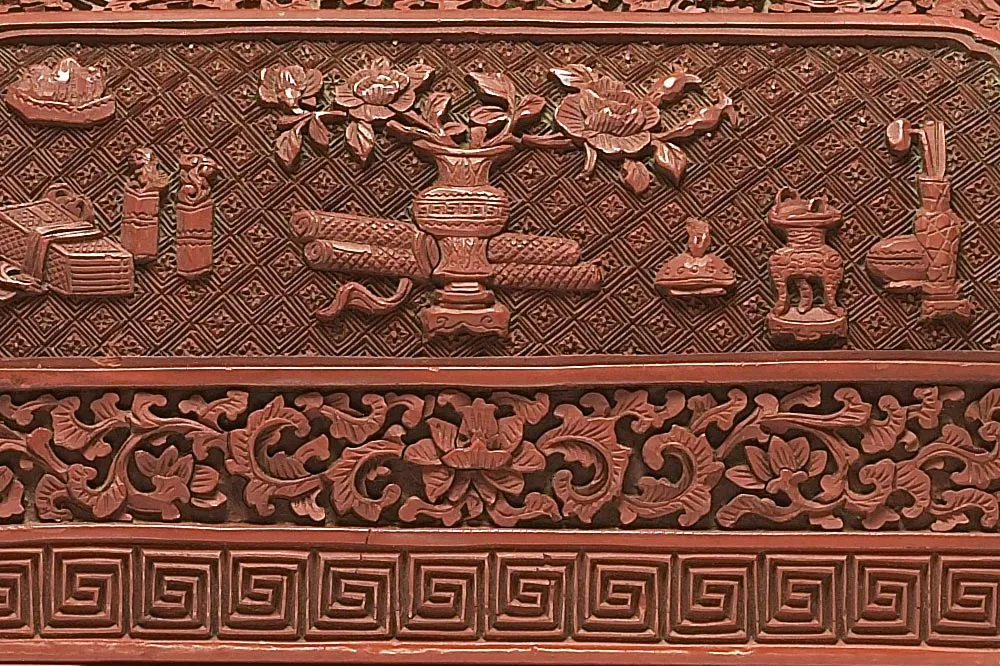 清代乾隆剔红戏婴宝盒- 漆器高清图片下载- 集古作网