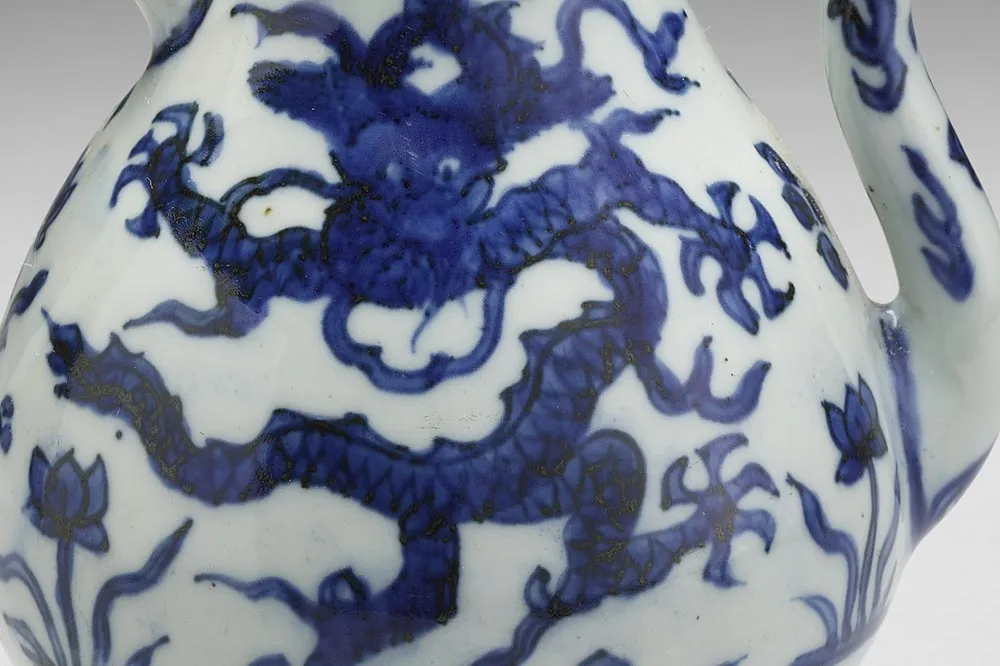 明代“青花云龙纹梨形壶”陶瓷器- 艺术品- 集古作网