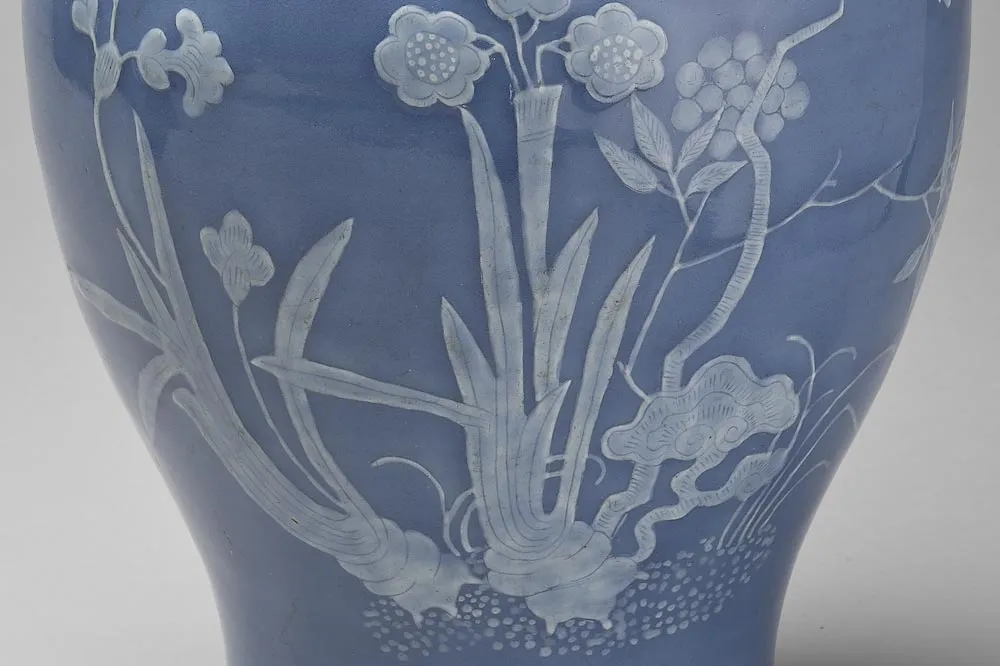 天蓝釉花鸟纹瓶- 陶瓷器高清图片下载- 集古作网